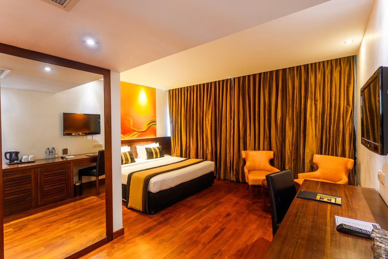 Renuka City Hotel Colombo Extérieur photo